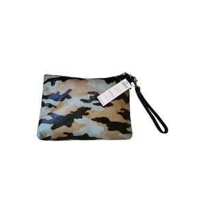 CHICOS WRISTLET PURSE